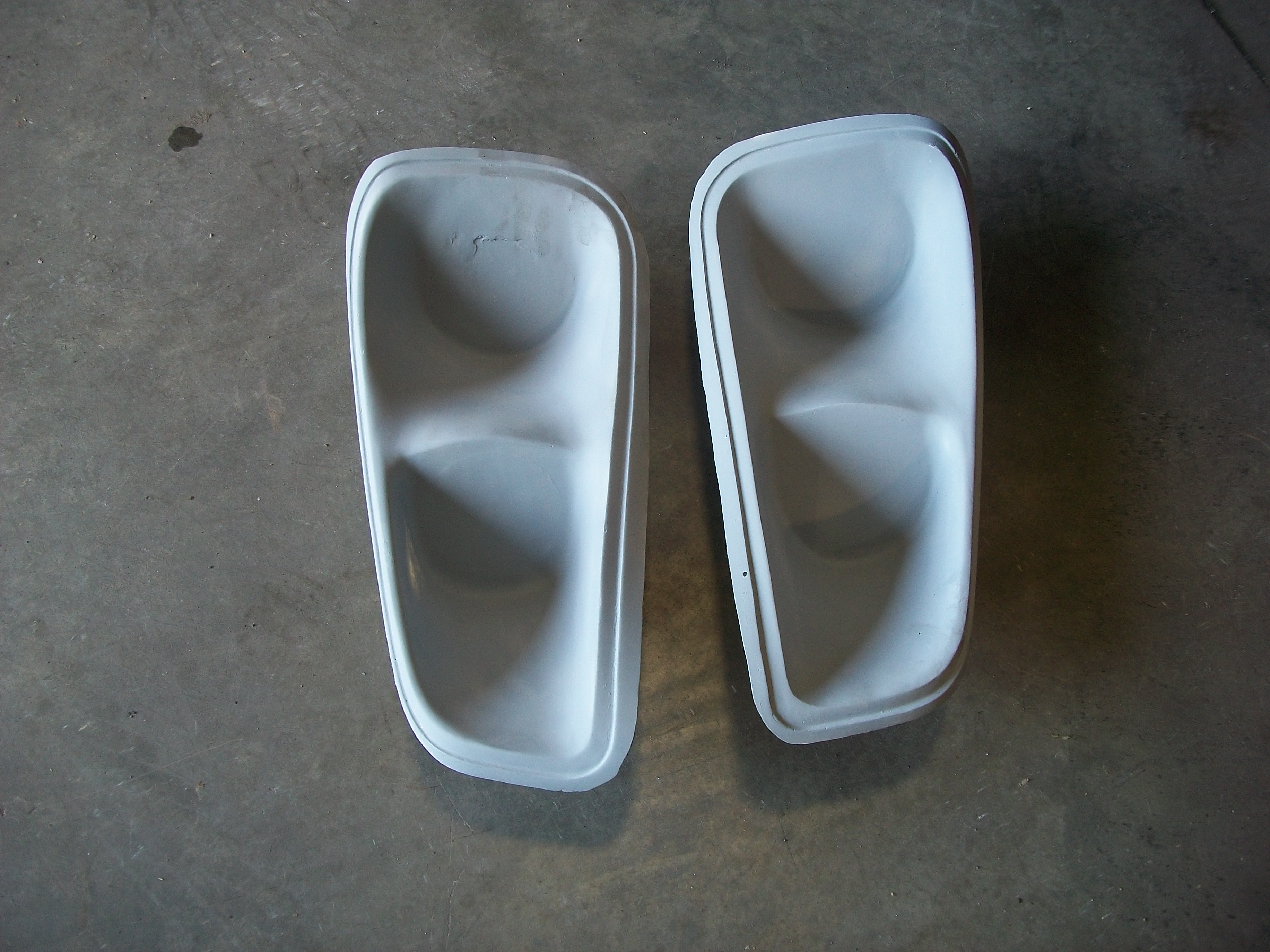 Montage Headlight Buckets